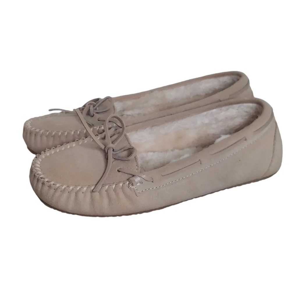 Minnetonka Moccasin Suede Faux Fur Lined Slippers Women's